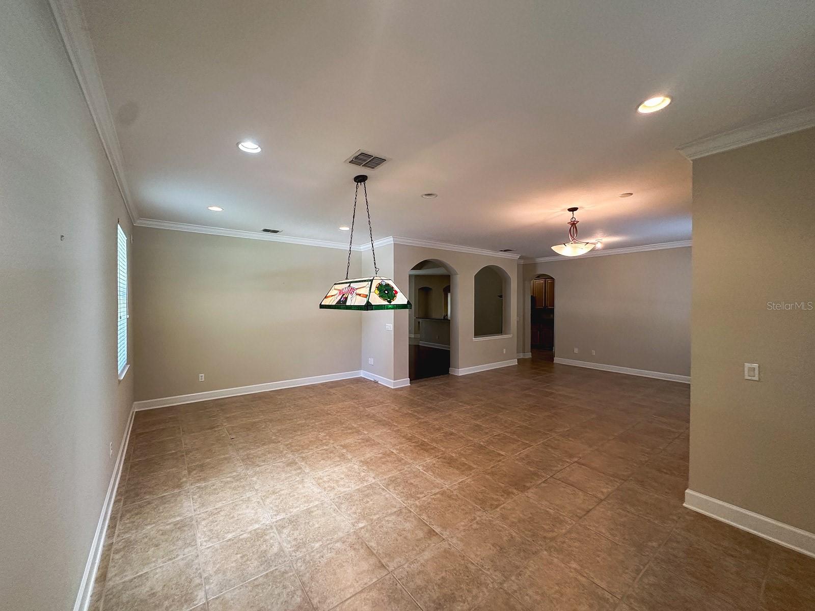 Image 6 of 43 For 2585 Woodside Ridge Drive