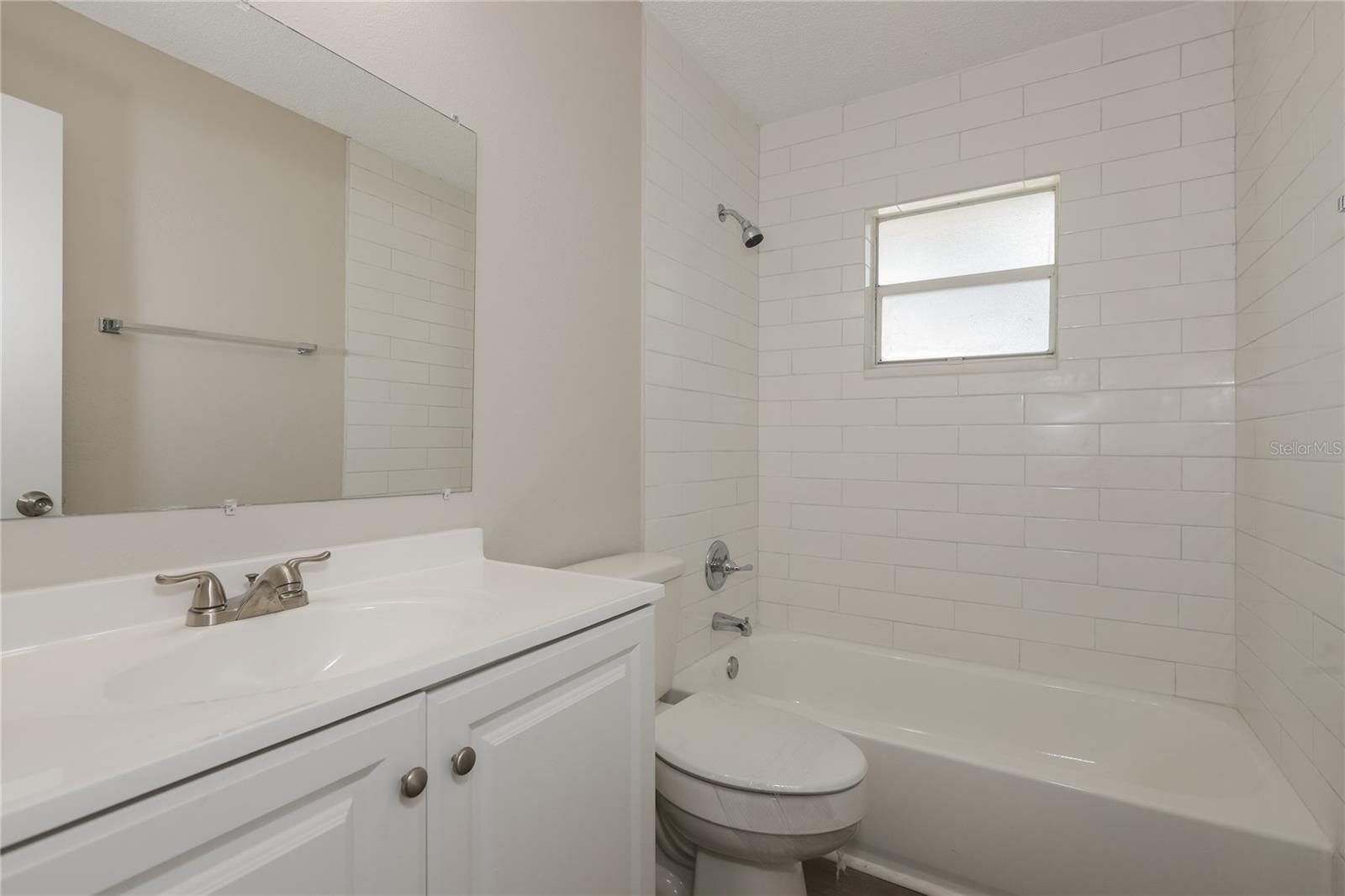 Image 14 of 16 For 5525 Southgrove Court