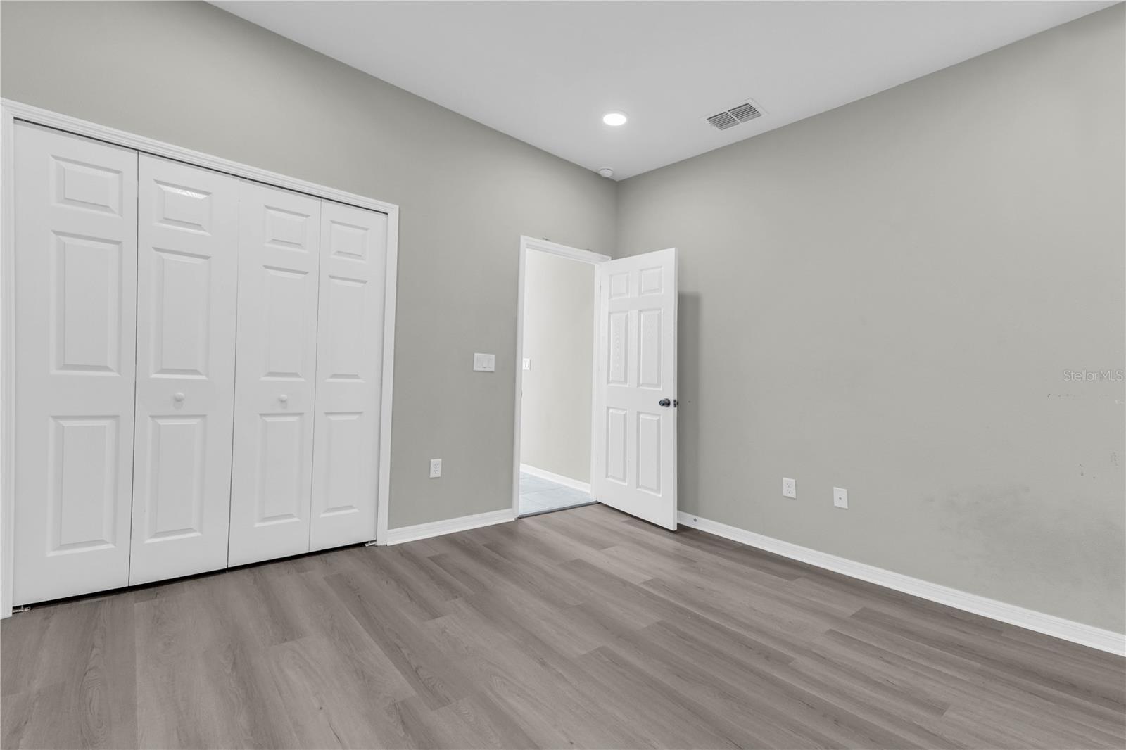 Image 20 of 49 For 3137 Marine Grass Drive