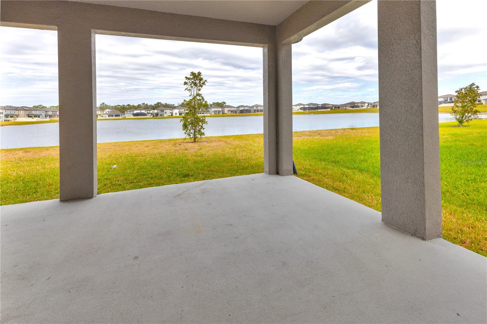 Image 36 of 49 For 3137 Marine Grass Drive