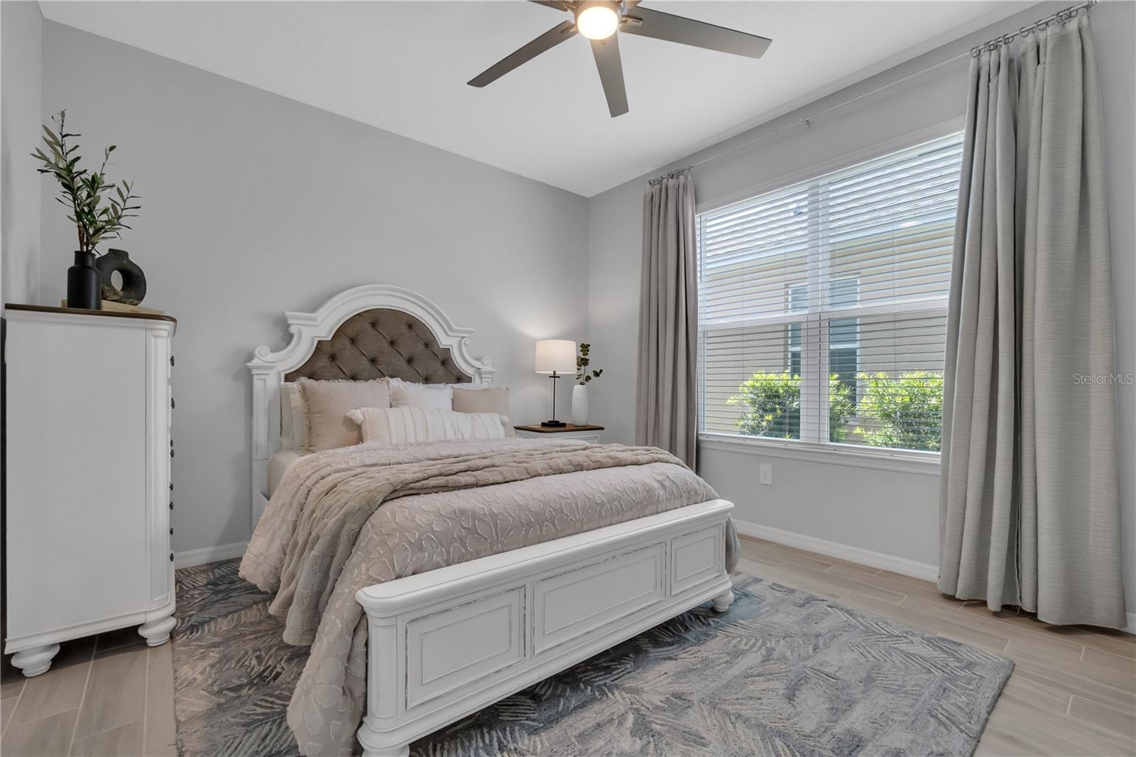 Image 17 of 21 For 2845 High Pointe Street
