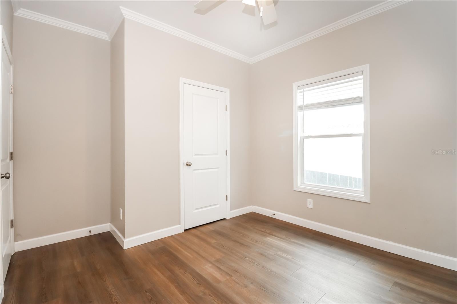 Image 13 of 16 For 1701 16th Avenue S