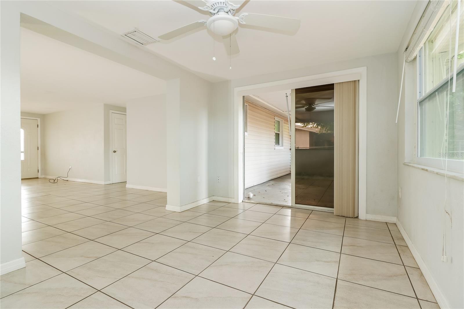 Image 9 of 16 For 5815 Dahlia Avenue