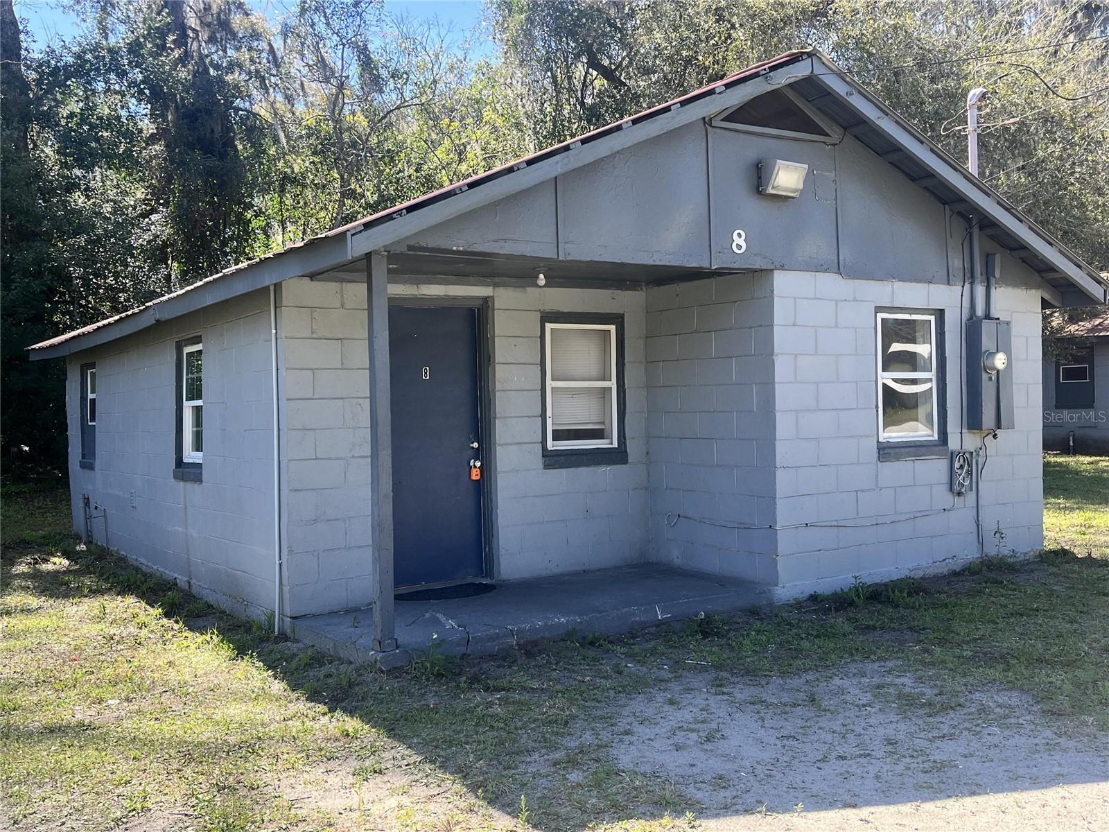 Details for 8 Lenox Court, DELAND, FL 32720
