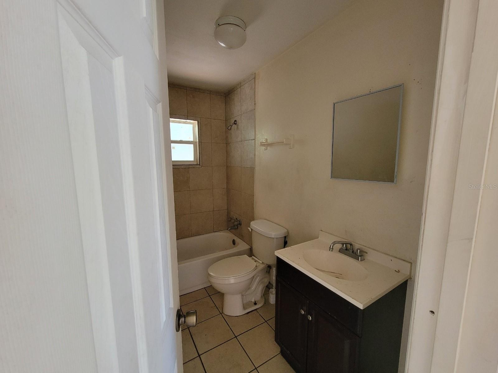 Image 2 of 5 For 203 Jackson Street