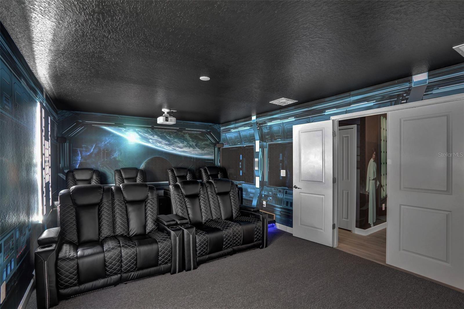 Image 9 of 49 For 1533 Flange Drive
