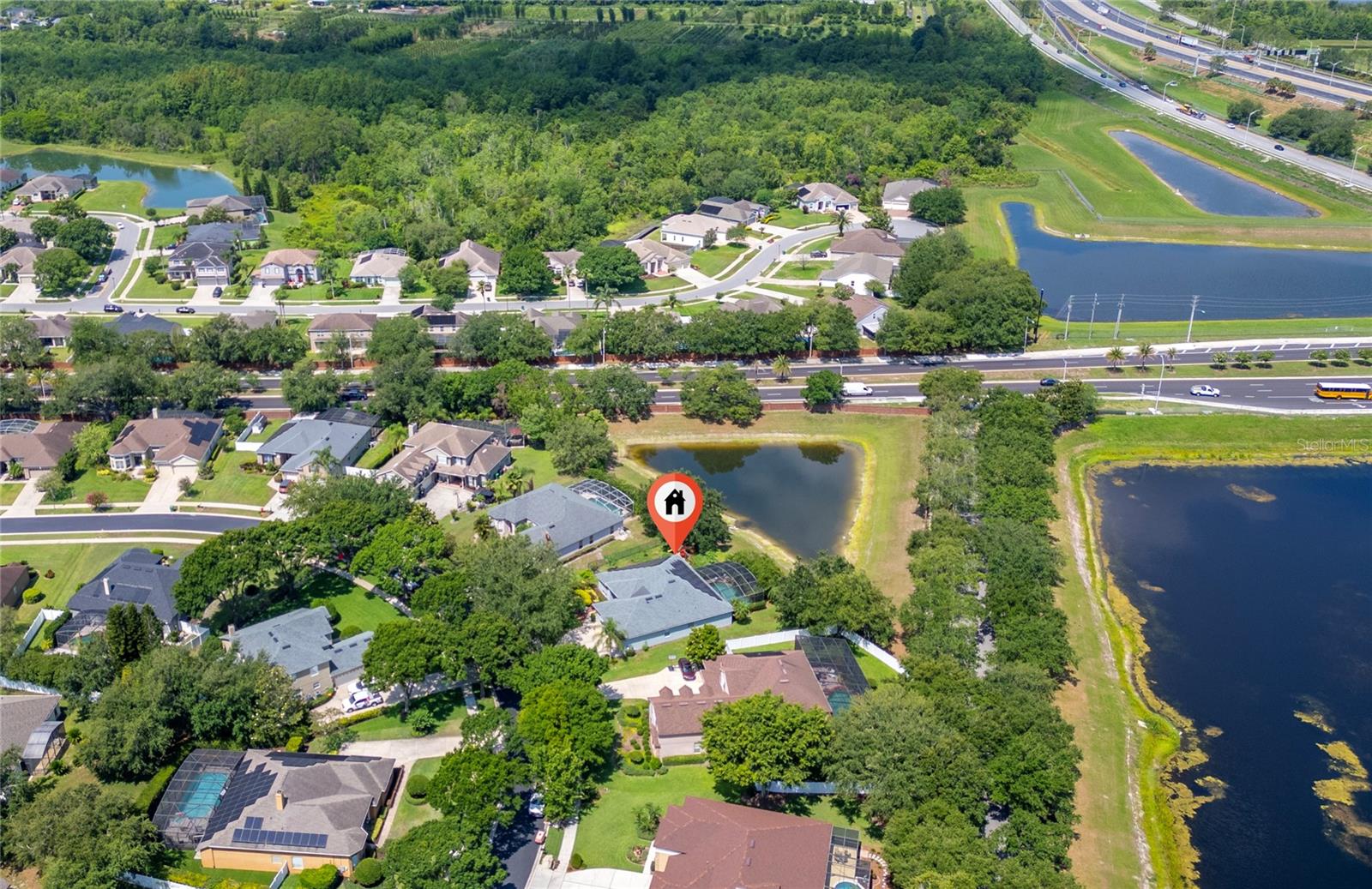 Image 11 of 48 For 13108 Lakeshore Grove Drive