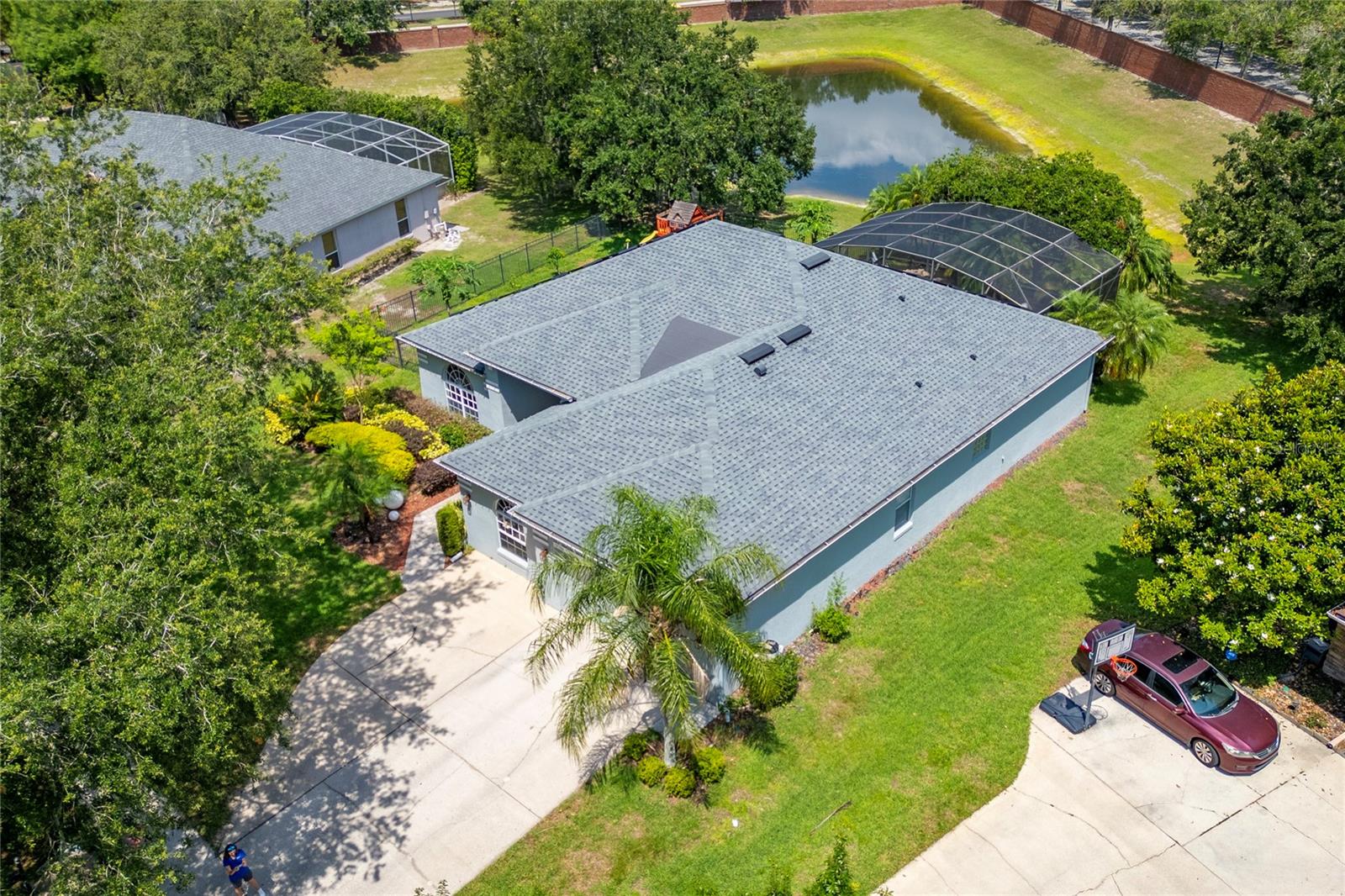 Image 4 of 48 For 13108 Lakeshore Grove Drive