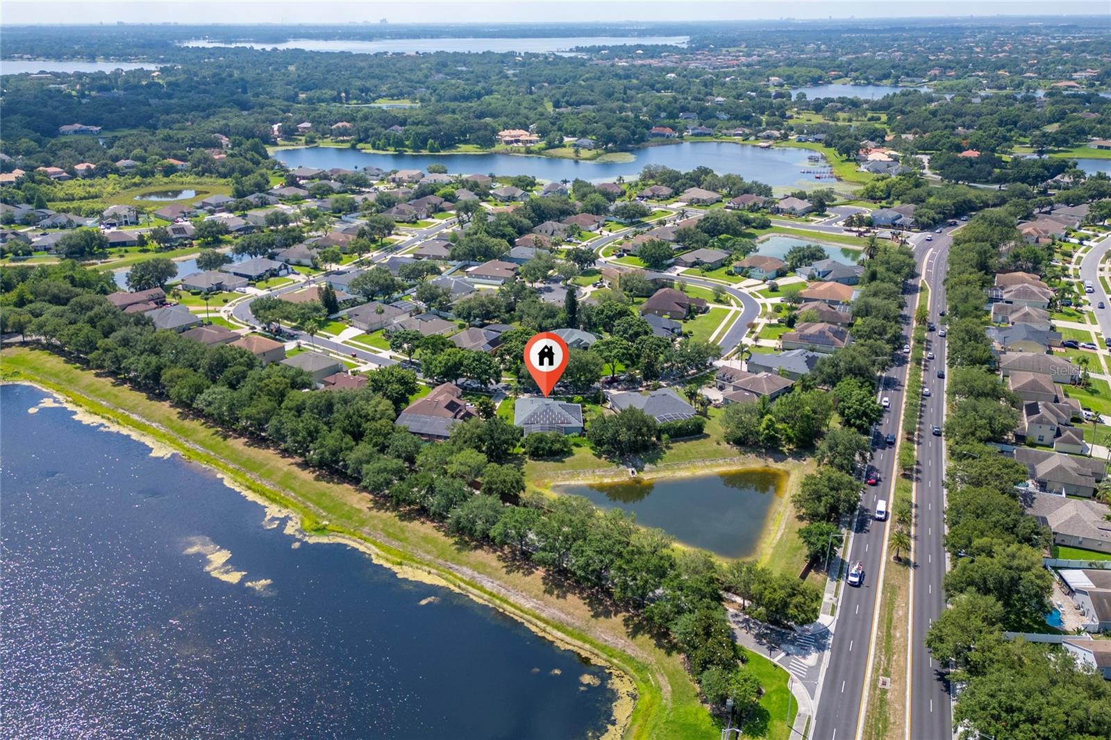 Image 9 of 48 For 13108 Lakeshore Grove Drive