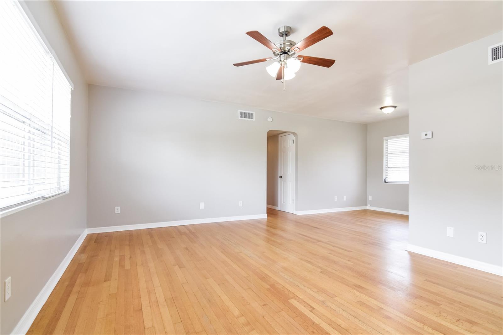 Image 3 of 16 For 1354 Whitacre Drive