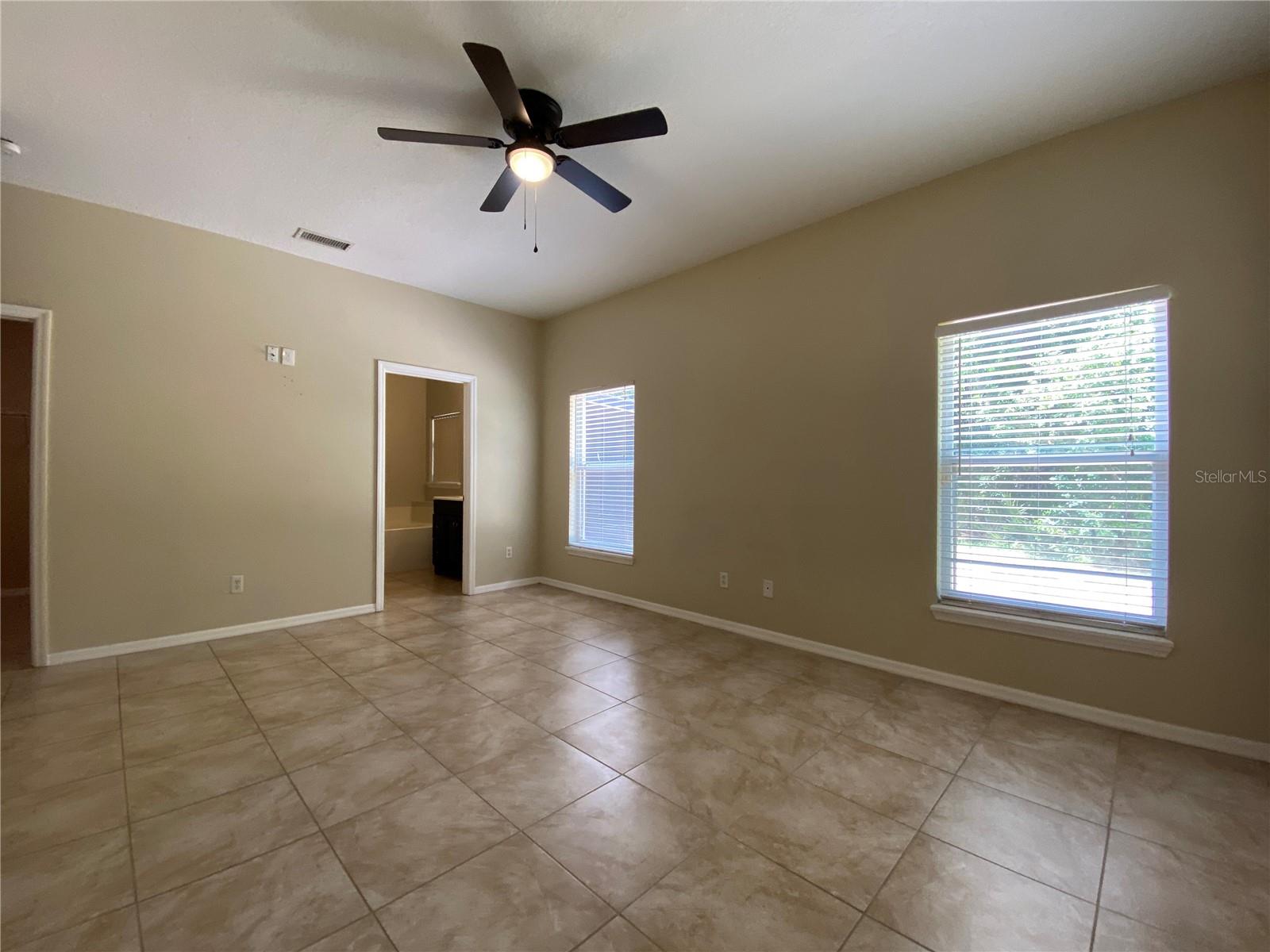 Image 4 of 23 For 11273 Moonshine Creek Circle