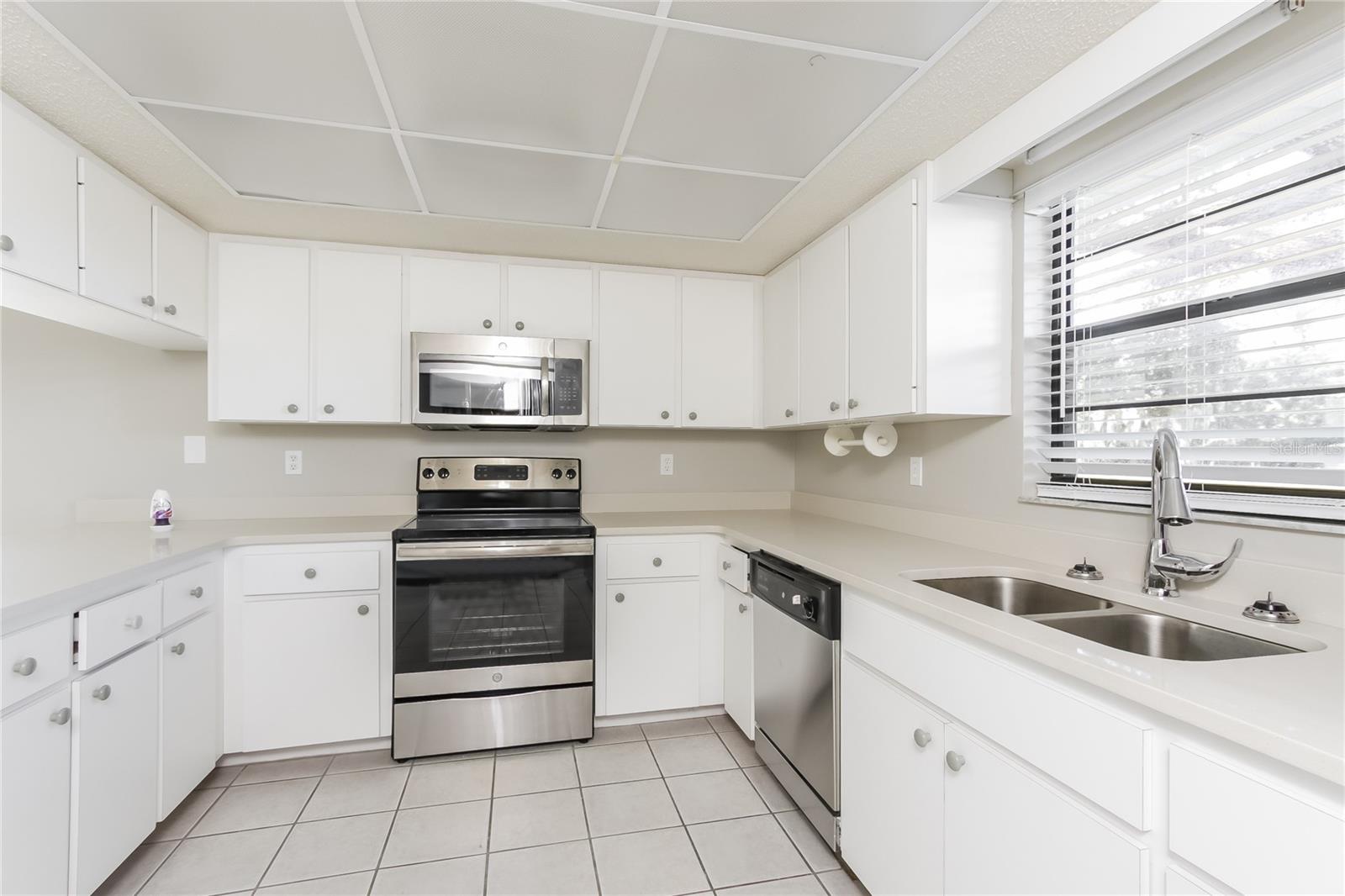 Image 7 of 16 For 5801 Pauma Place