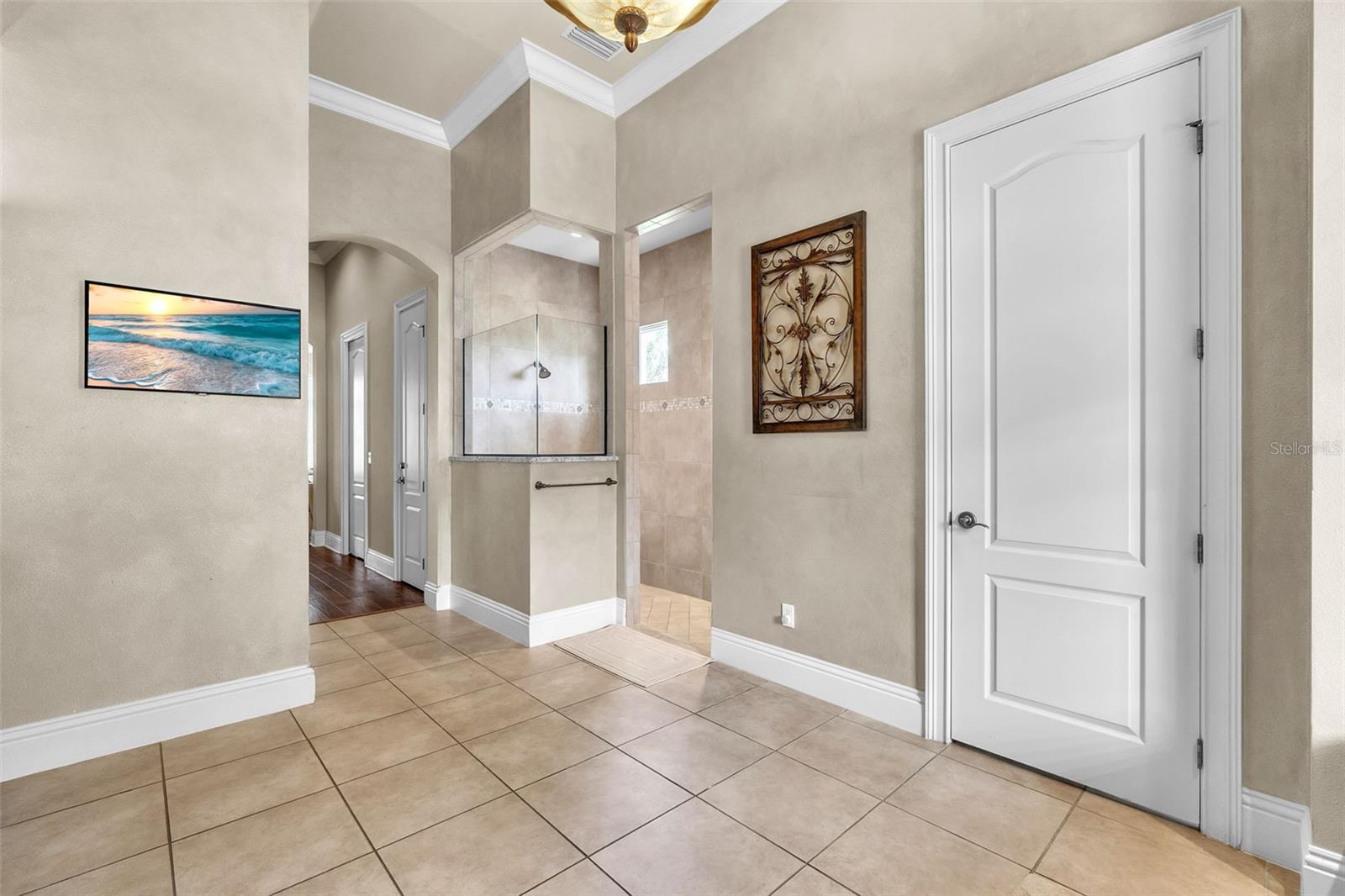 Image 31 of 93 For 9729 Lake Hugh Drive