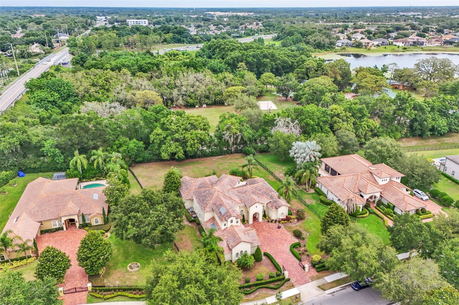 Image 83 of 93 For 9729 Lake Hugh Drive