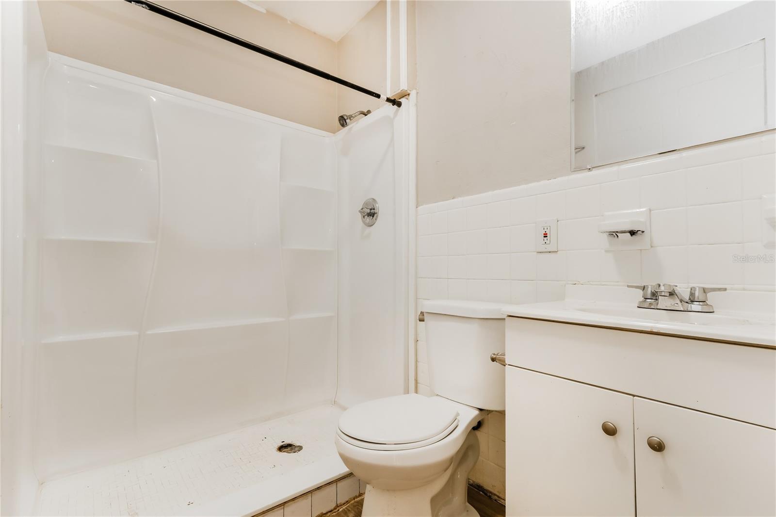 Image 15 of 16 For 4114 Arch Street