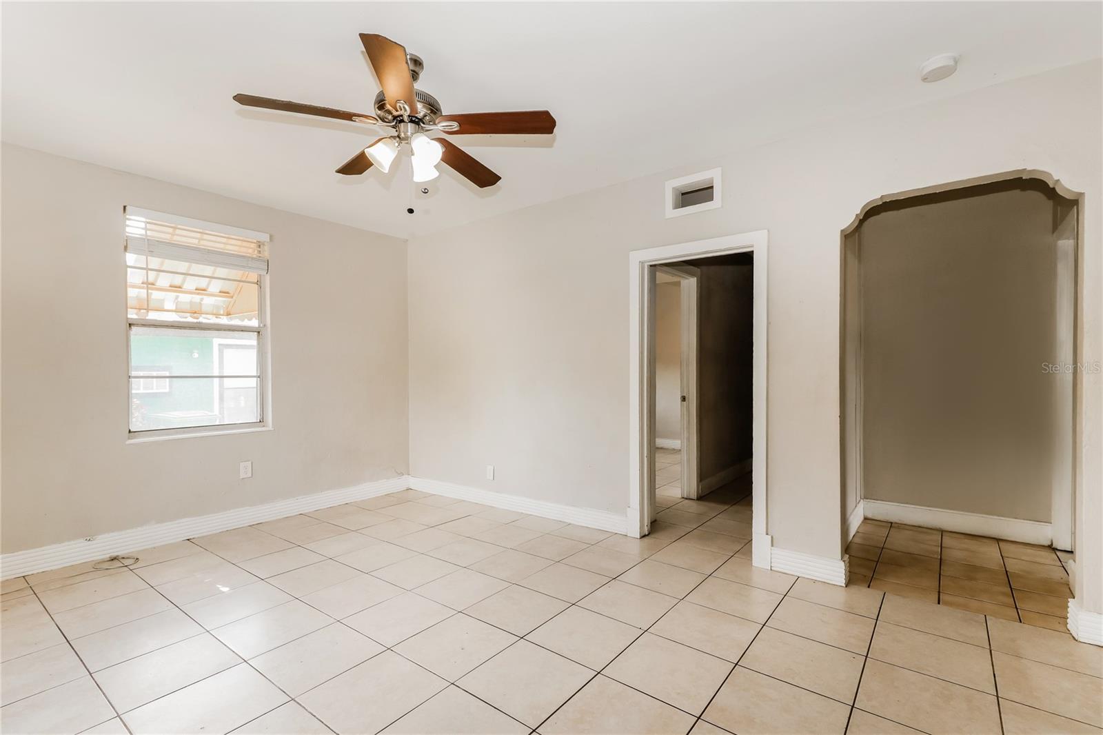 Image 4 of 16 For 4114 Arch Street