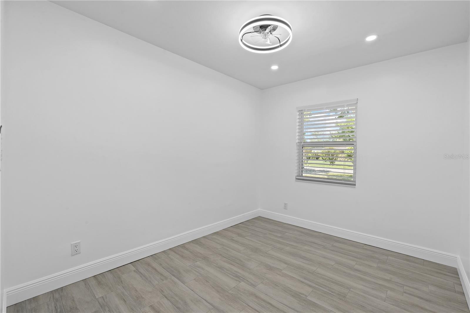 Image 21 of 32 For 7701 Cassino Avenue
