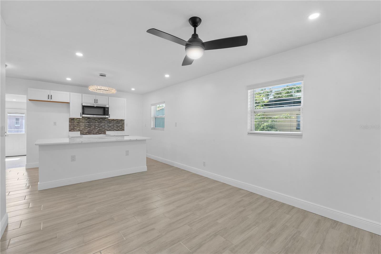 Image 4 of 32 For 7701 Cassino Avenue