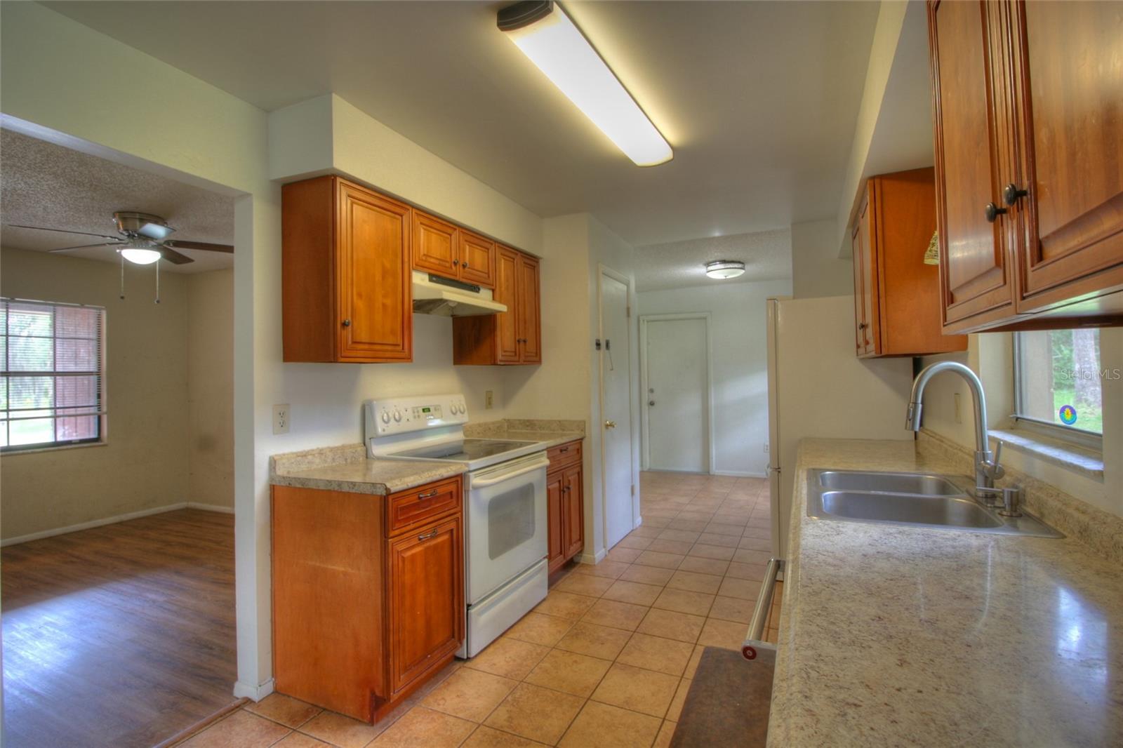 Image 4 of 16 For 916 Great Bend Road