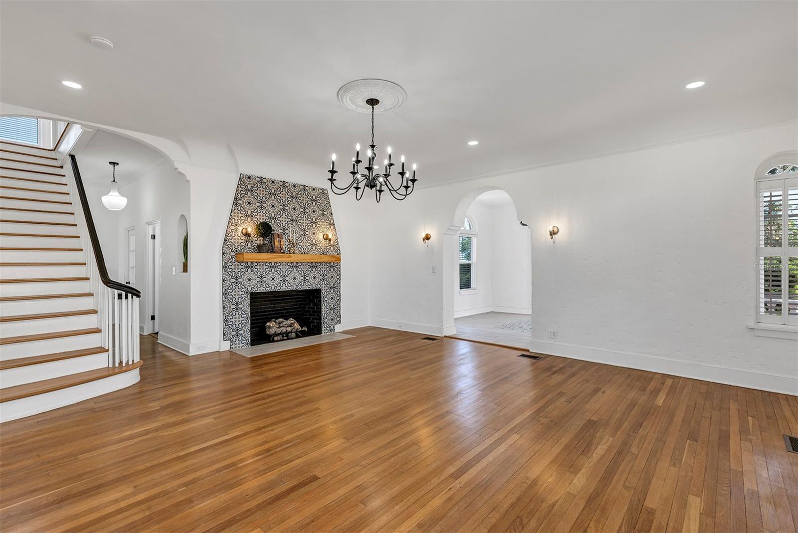 Image 6 of 27 For 802 10th Street