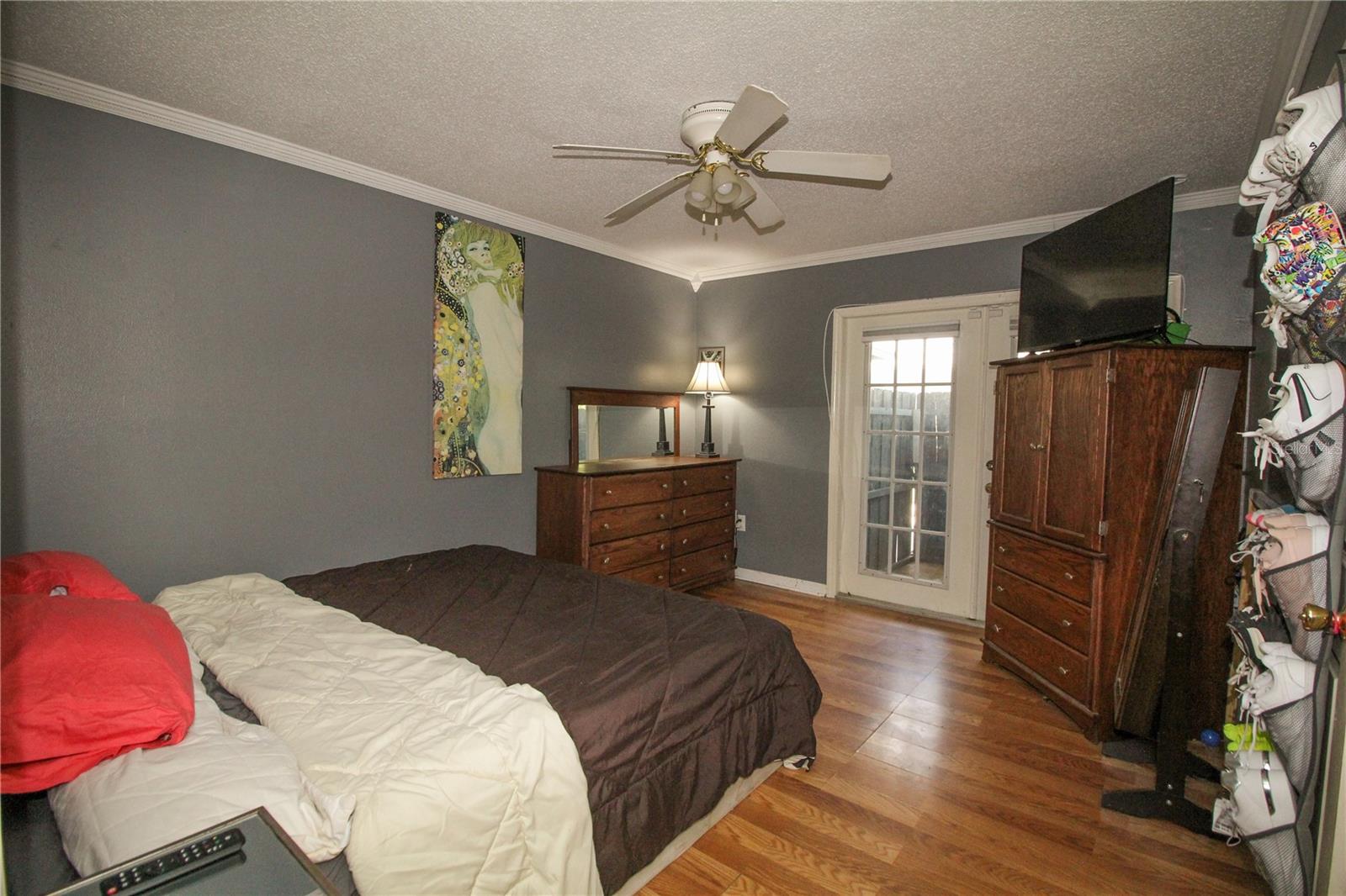 Image 8 of 10 For 610 Heatherton Village 610