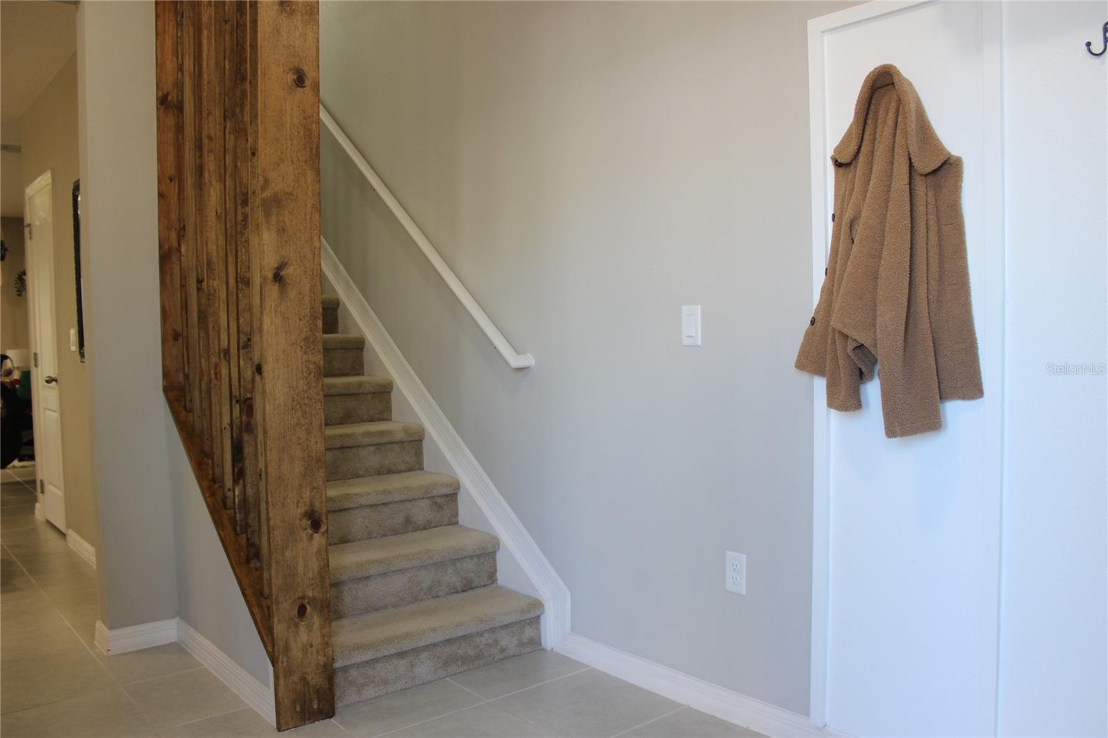 Image 8 of 20 For 228 Primrose Drive