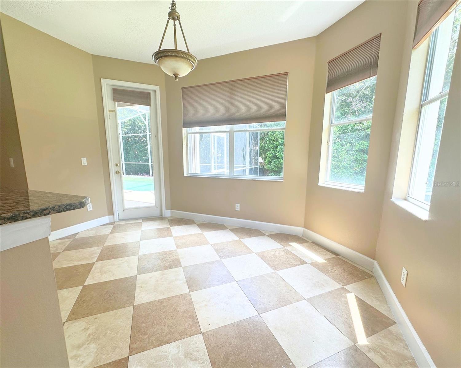 Image 5 of 8 For 8650 Tara Oaks Court