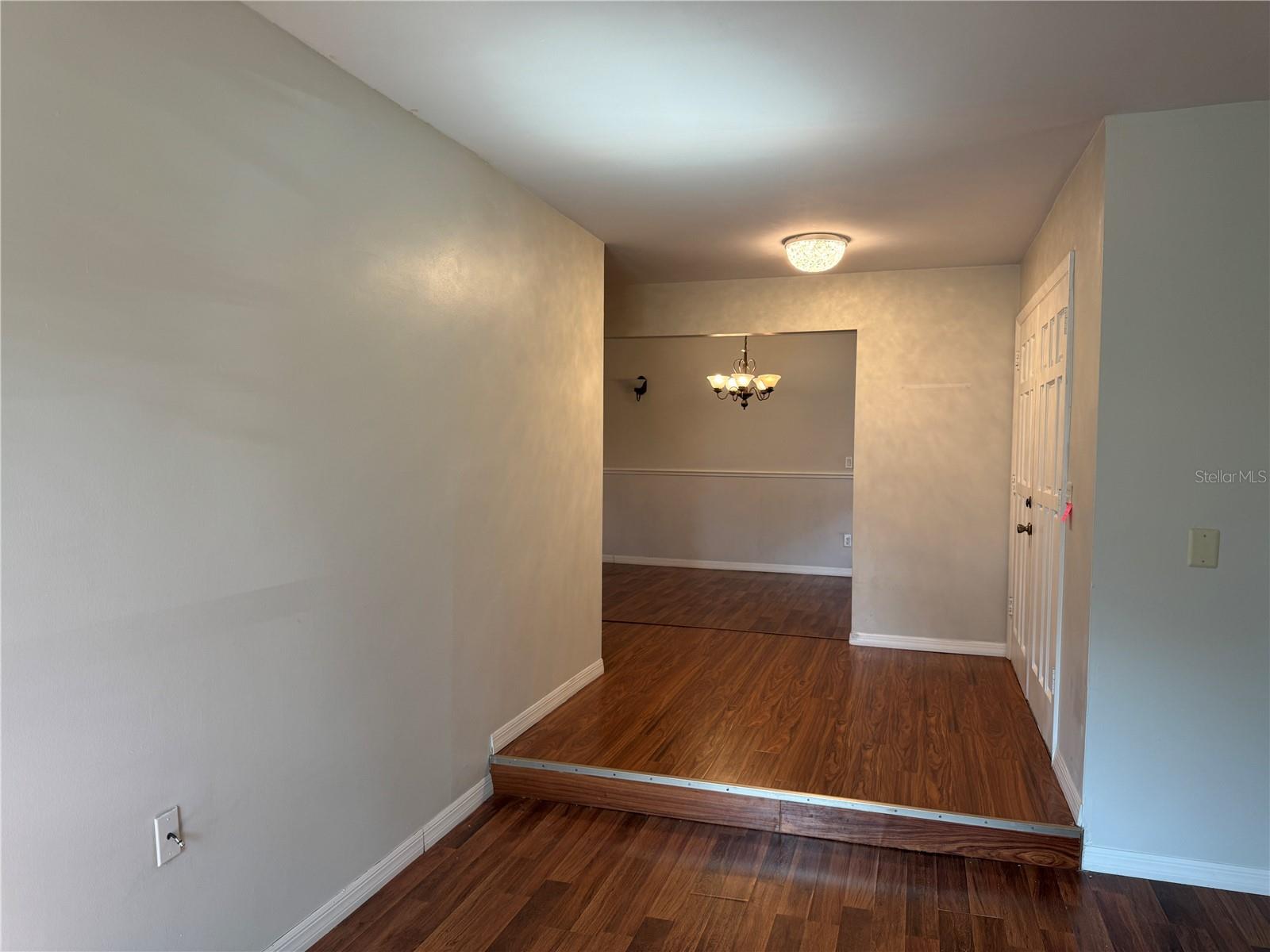 Image 9 of 21 For 685 Chelsea Road