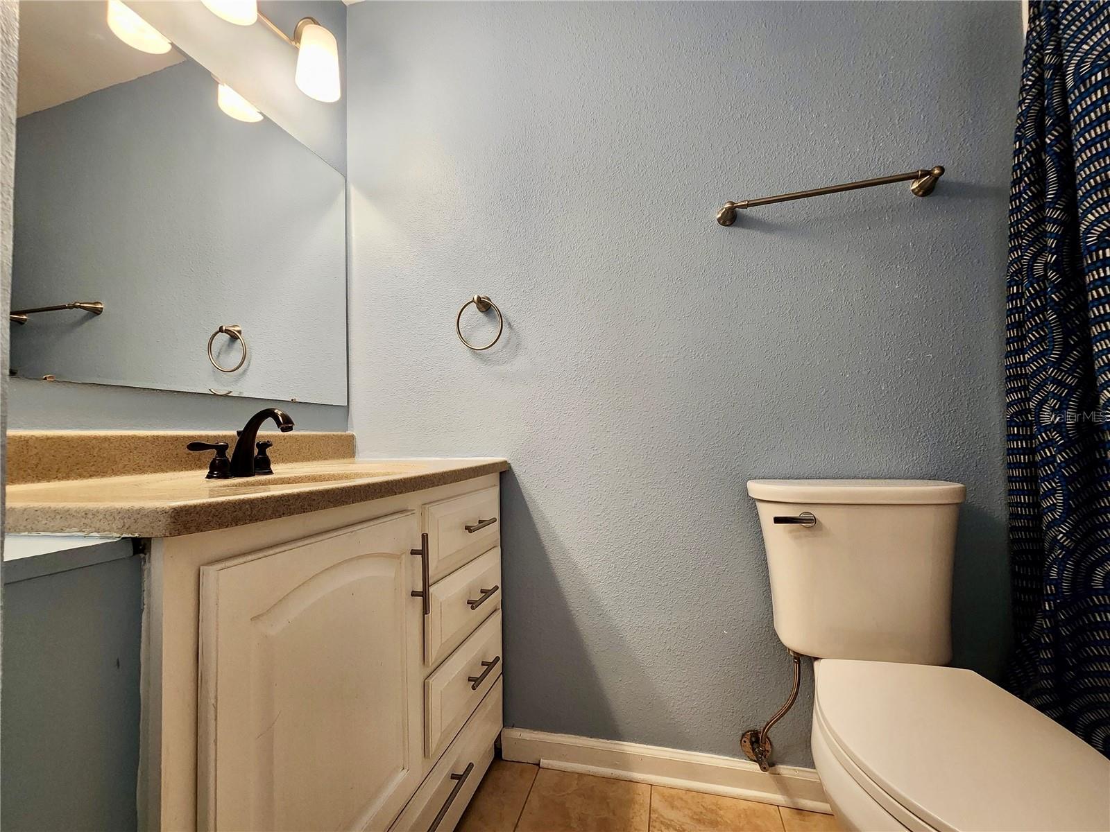 Image 19 of 23 For 3020 Parkway Boulevard 204
