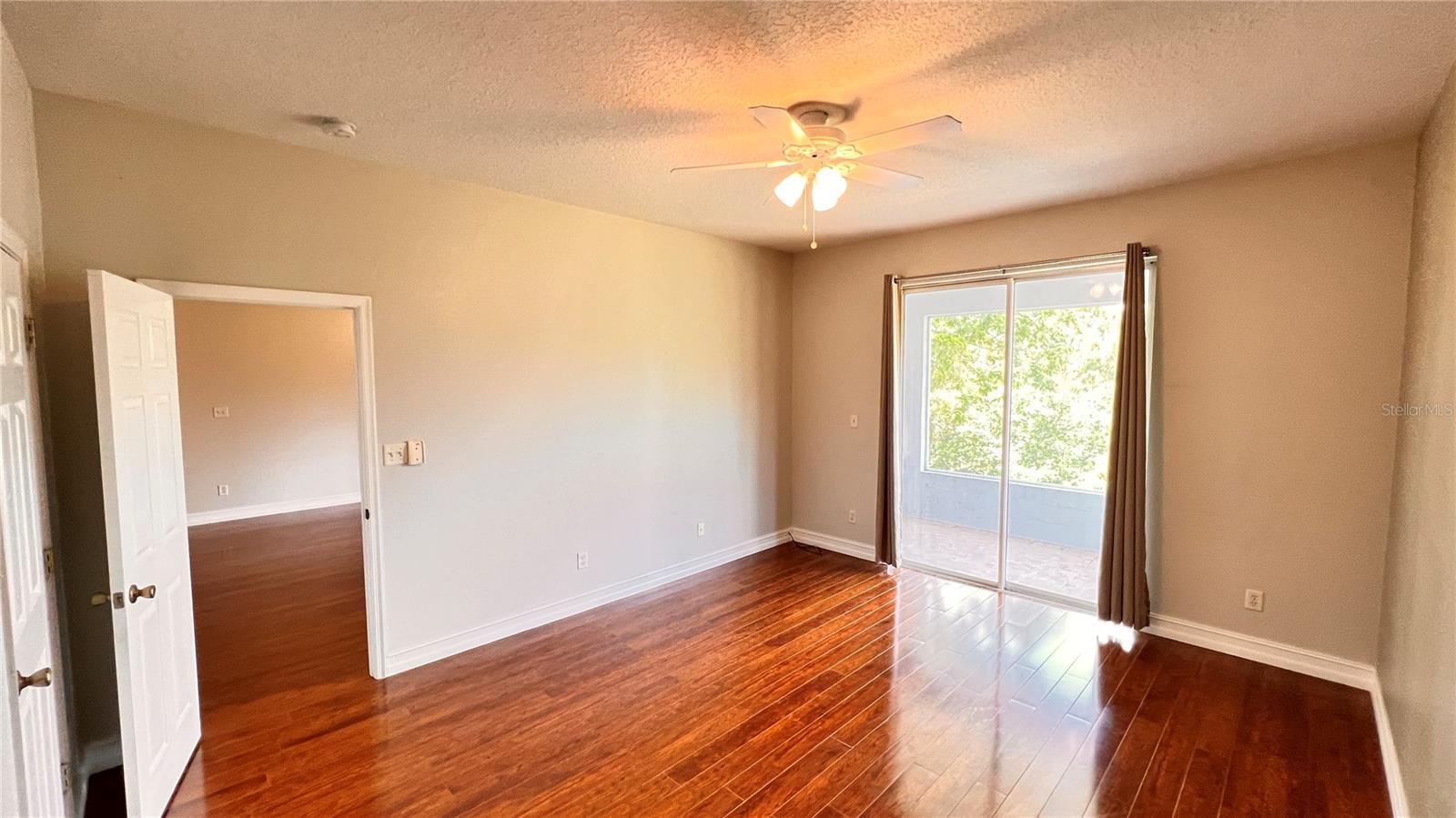 Image 16 of 44 For 949 Dekleva Drive