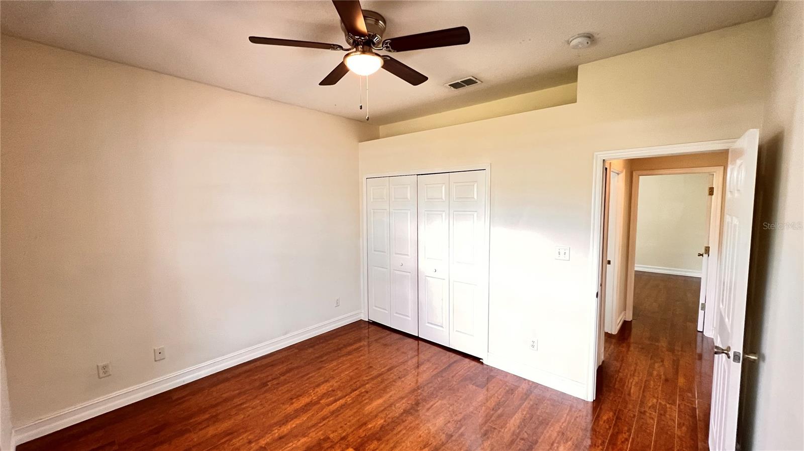 Image 27 of 44 For 949 Dekleva Drive