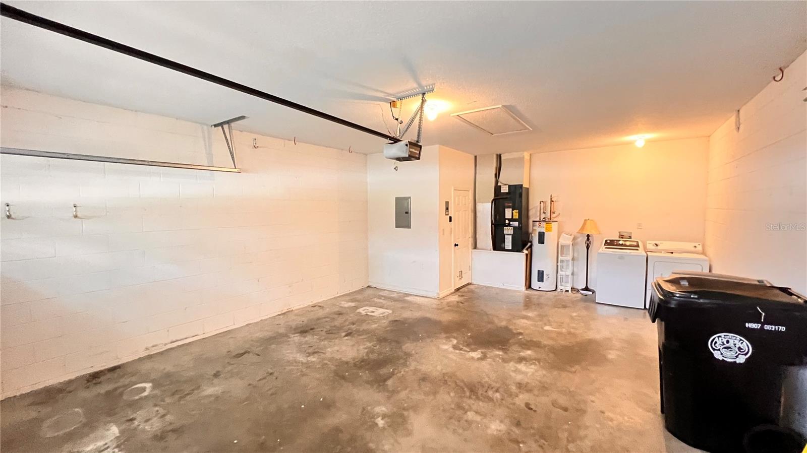 Image 34 of 44 For 949 Dekleva Drive