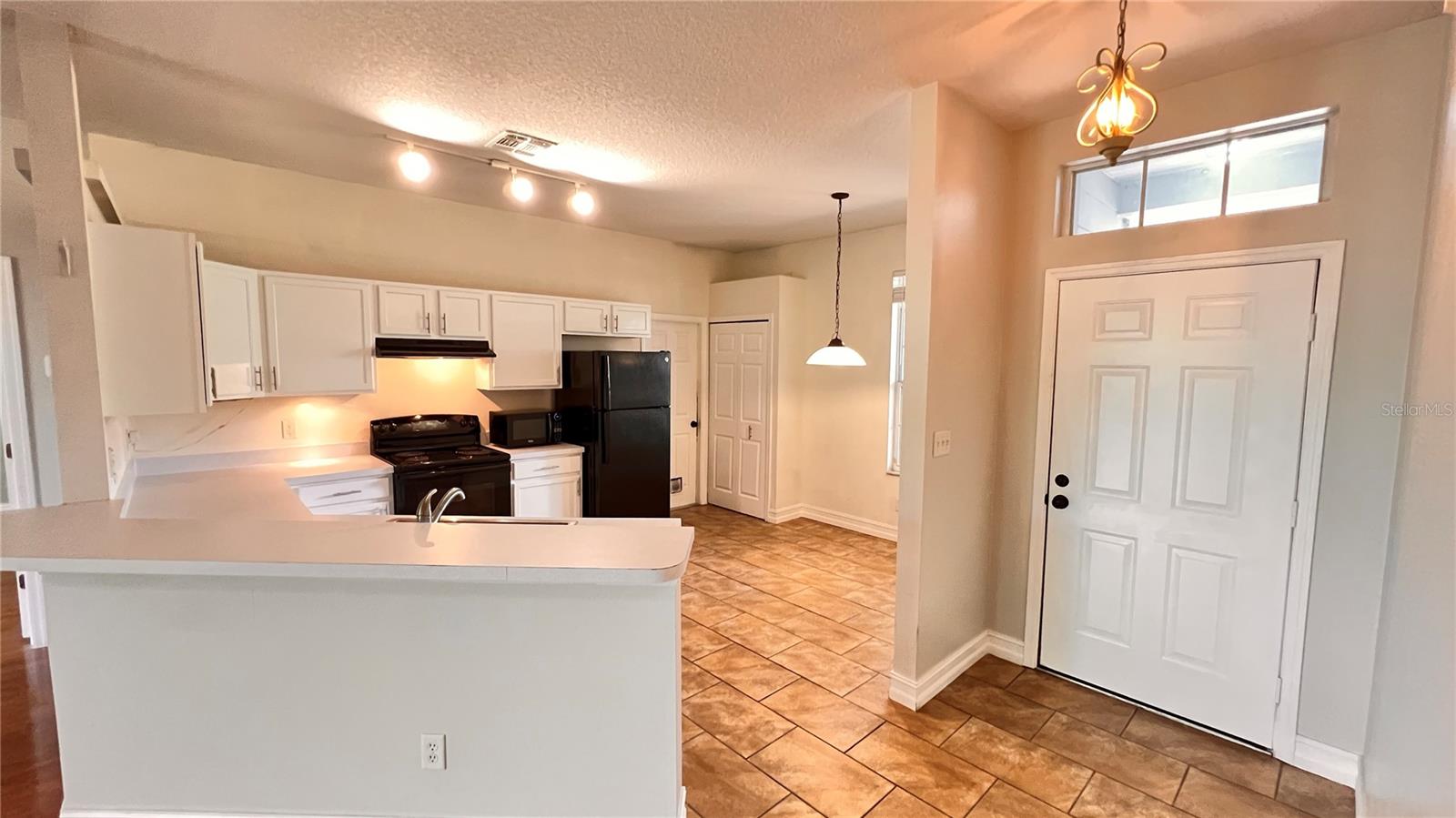 Image 6 of 44 For 949 Dekleva Drive