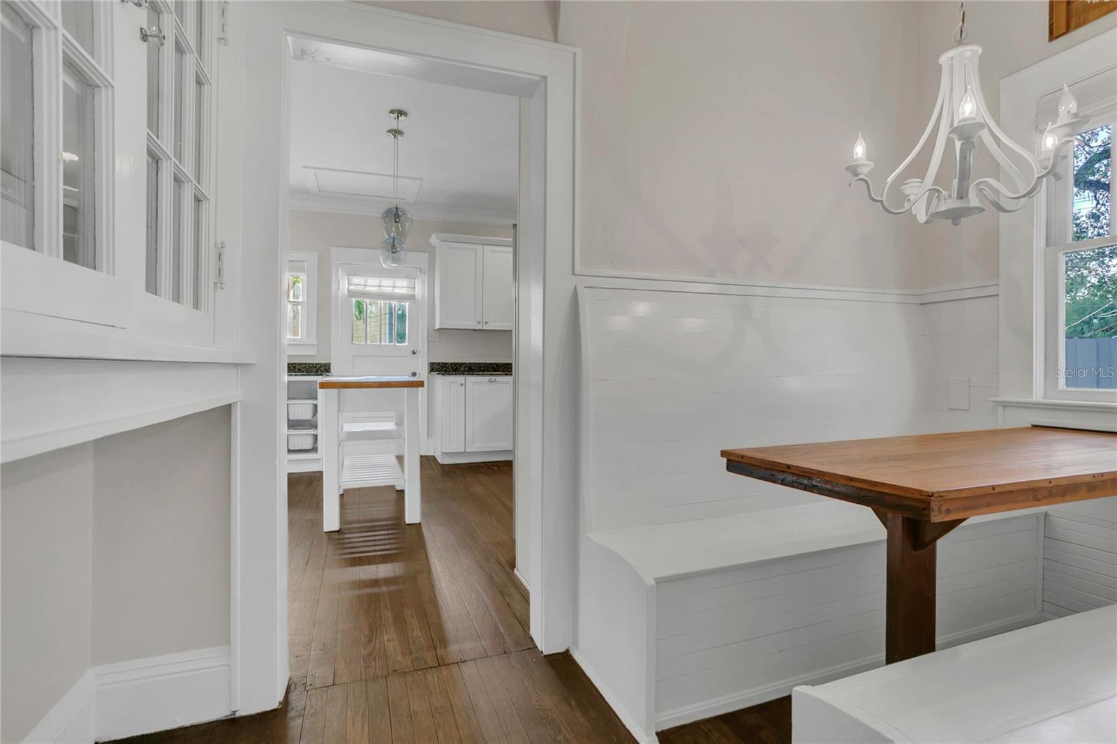 Image 11 of 28 For 1204 Oak Avenue