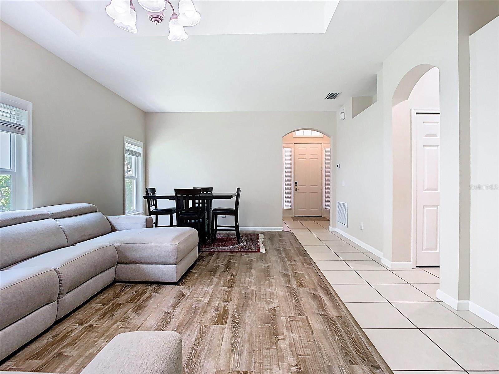 Image 15 of 74 For 10875 Arbor View Boulevard