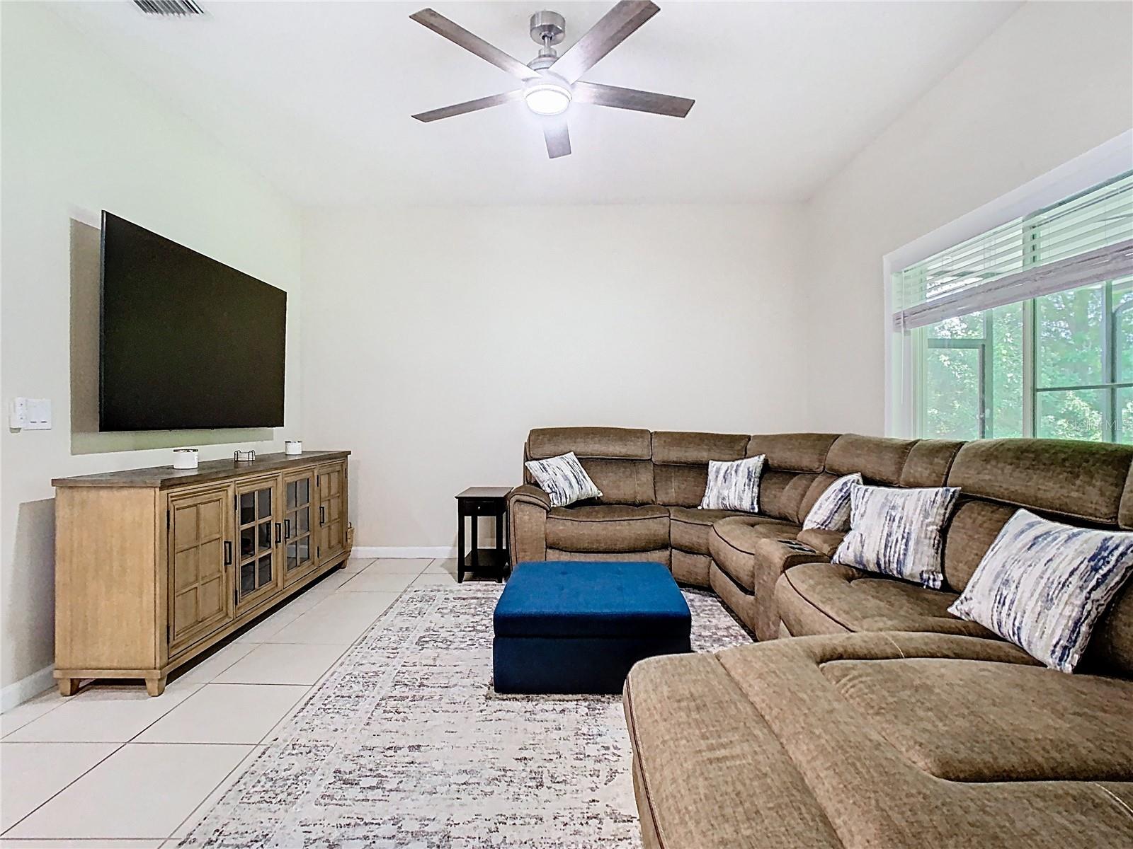 Image 26 of 74 For 10875 Arbor View Boulevard
