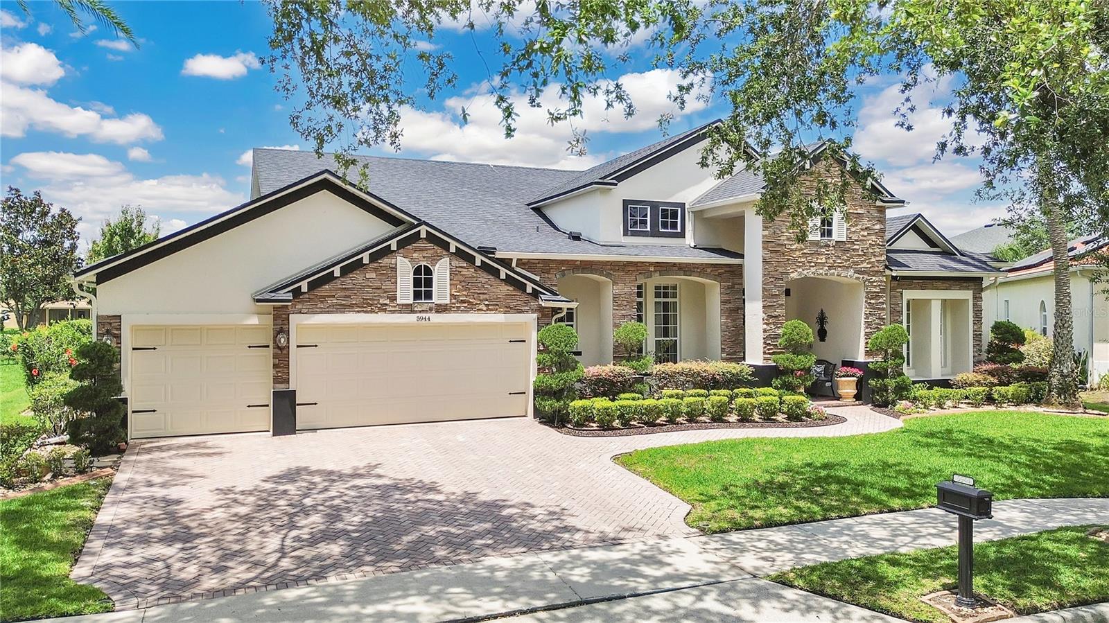 Image 3 of 60 For 5944 Lake Melrose Dr