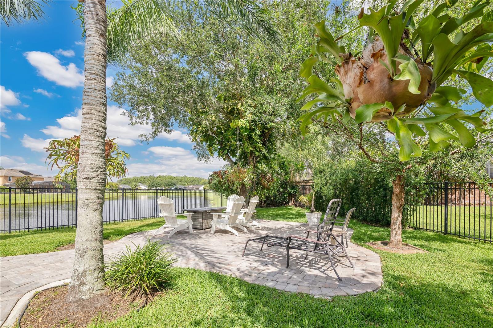 Image 39 of 60 For 5944 Lake Melrose Dr