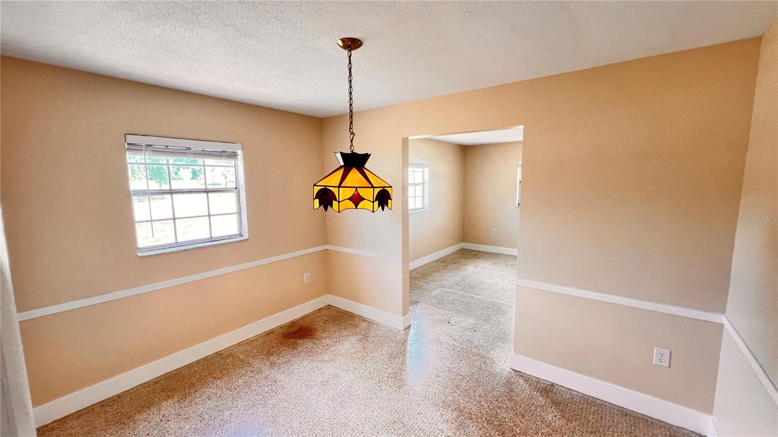 Image 12 of 31 For 4709 Redfern Drive