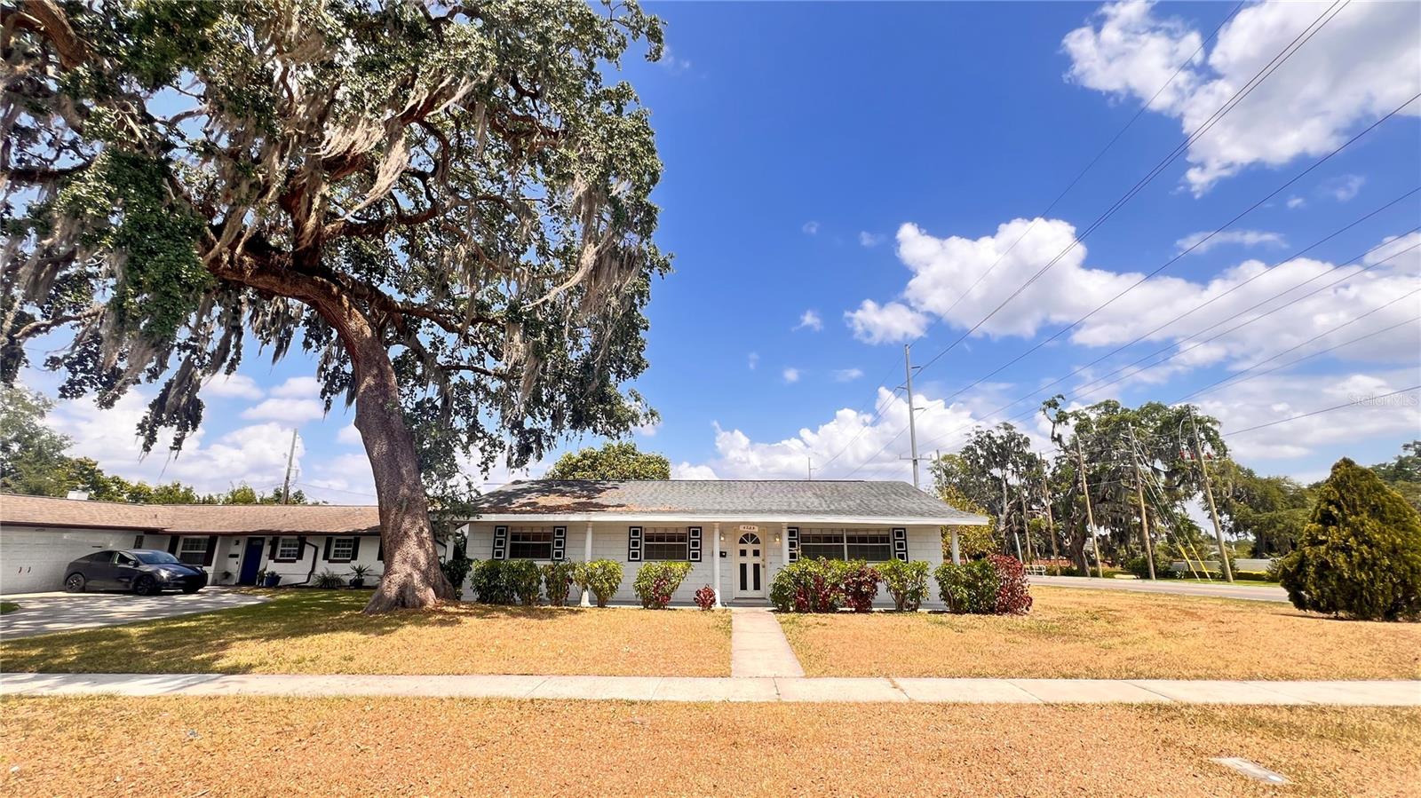 Image 2 of 31 For 4709 Redfern Drive