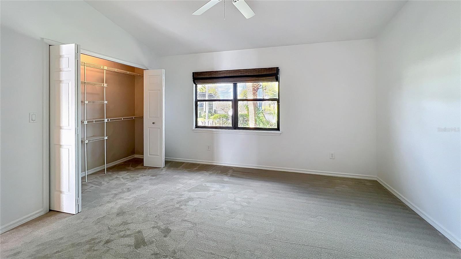 Image 33 of 55 For 660 Killarney Bay Court 6