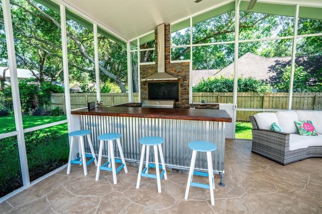 Listing photo id 3 for 3009 Ridgevale Circle