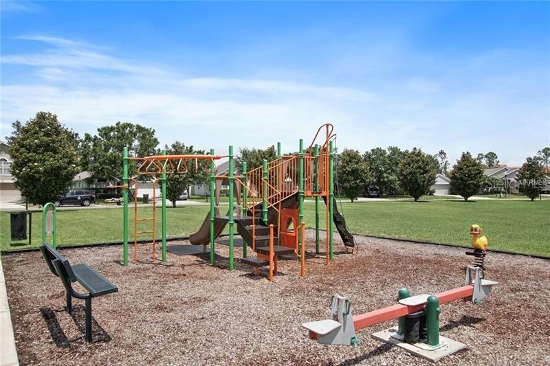 Image 17 of 20 For 656 Bridge Creek Boulevard