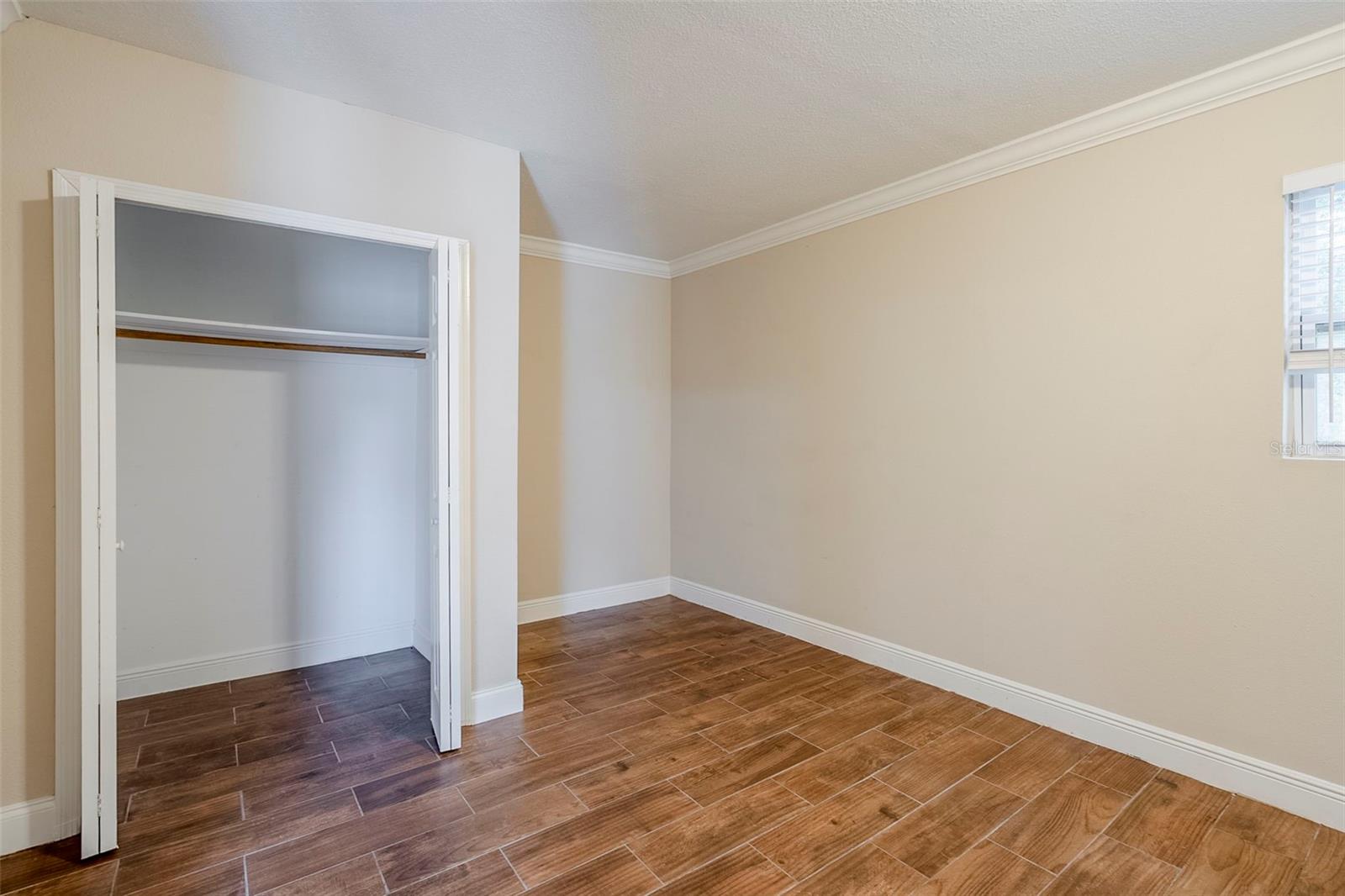 Image 10 of 25 For 2311 Olivet Avenue