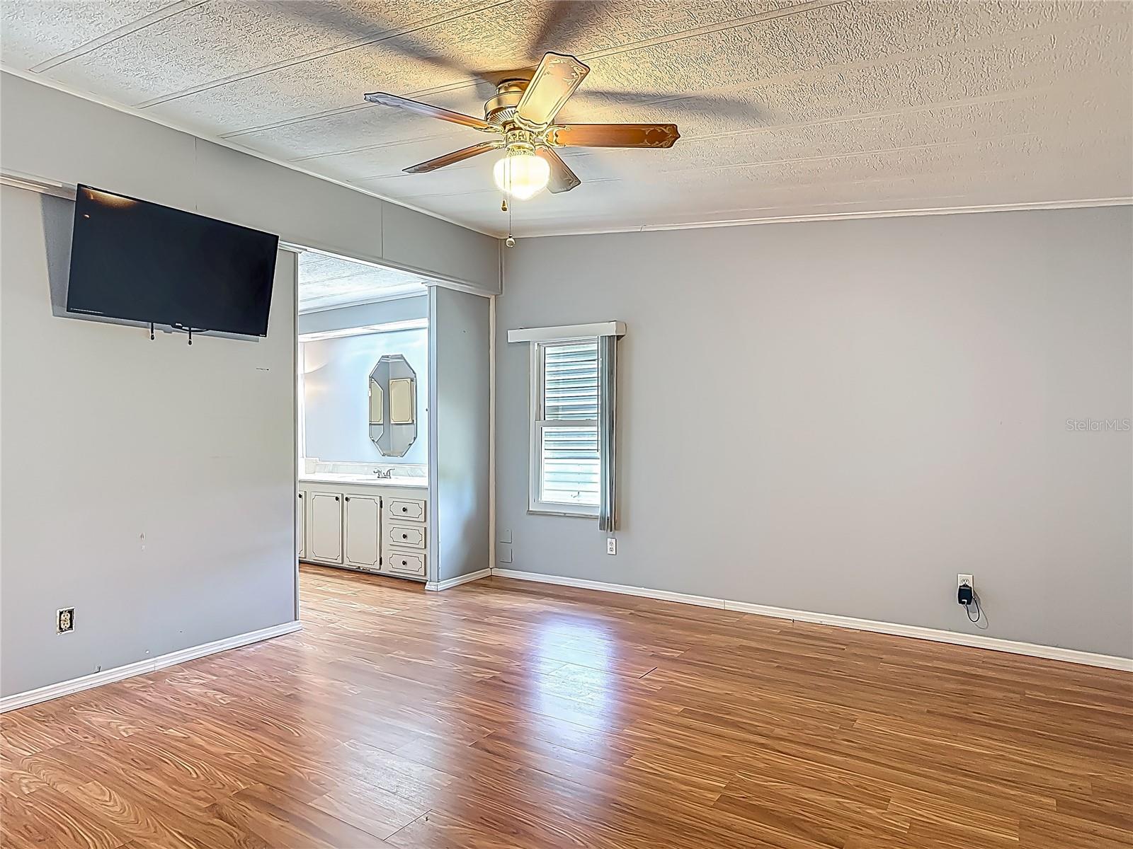 Image 20 of 34 For 427 Sandpiper Lane