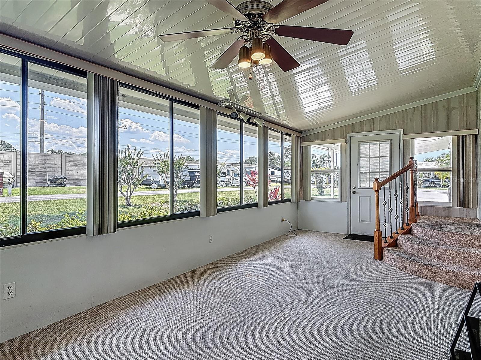 Image 27 of 34 For 427 Sandpiper Lane