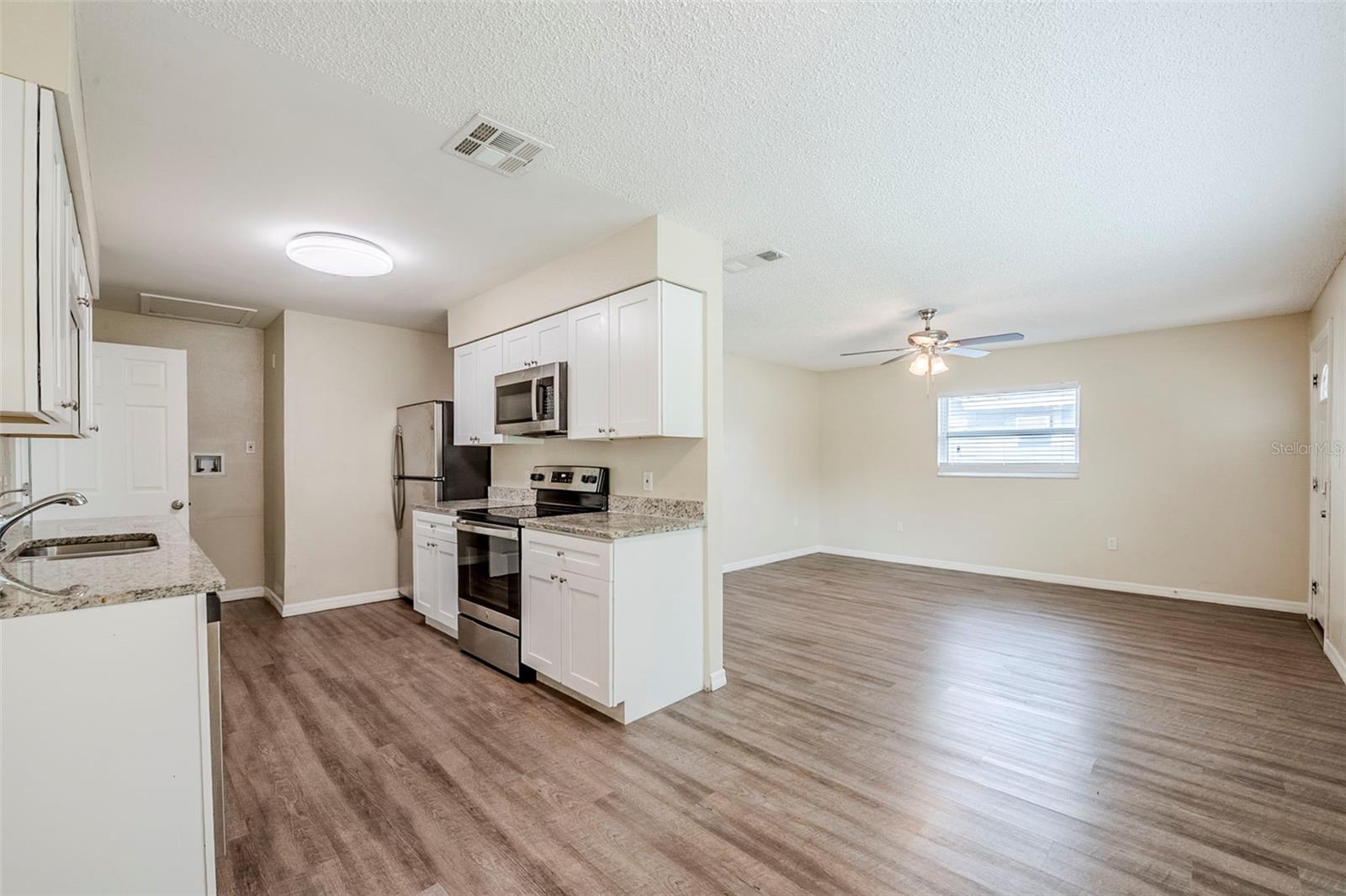 Image 8 of 37 For 4200 Colony Way