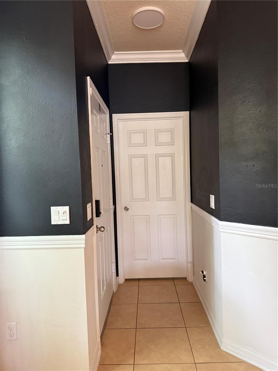 Image 4 of 23 For 14344 Desert Haven Street