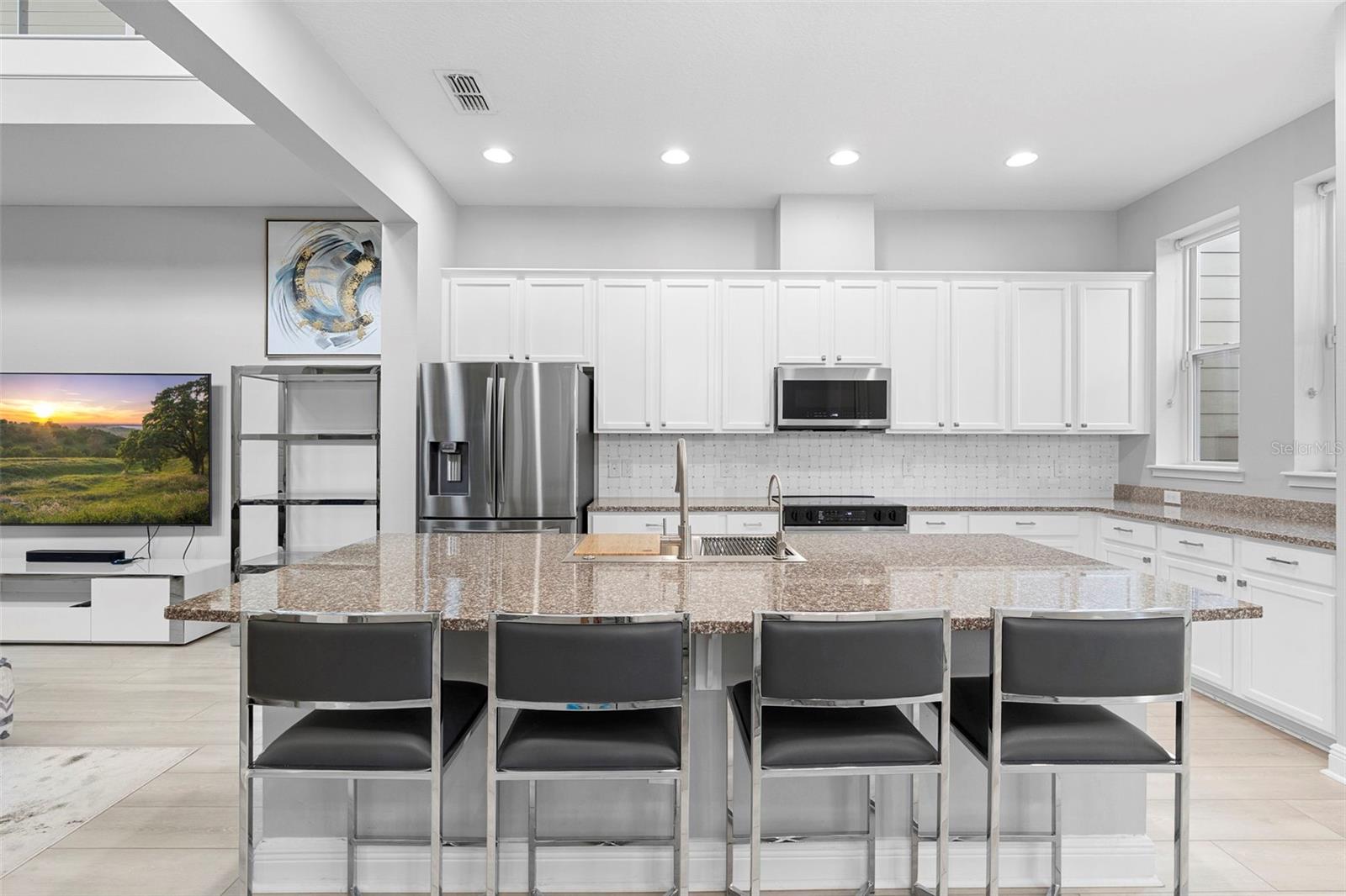 Image 16 of 50 For 14126 Walcott Avenue
