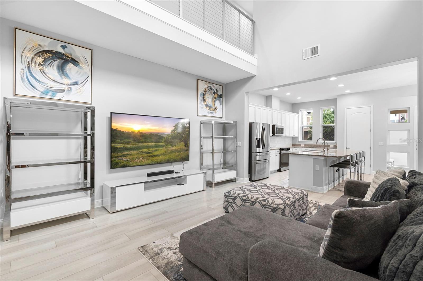 Image 4 of 50 For 14126 Walcott Avenue